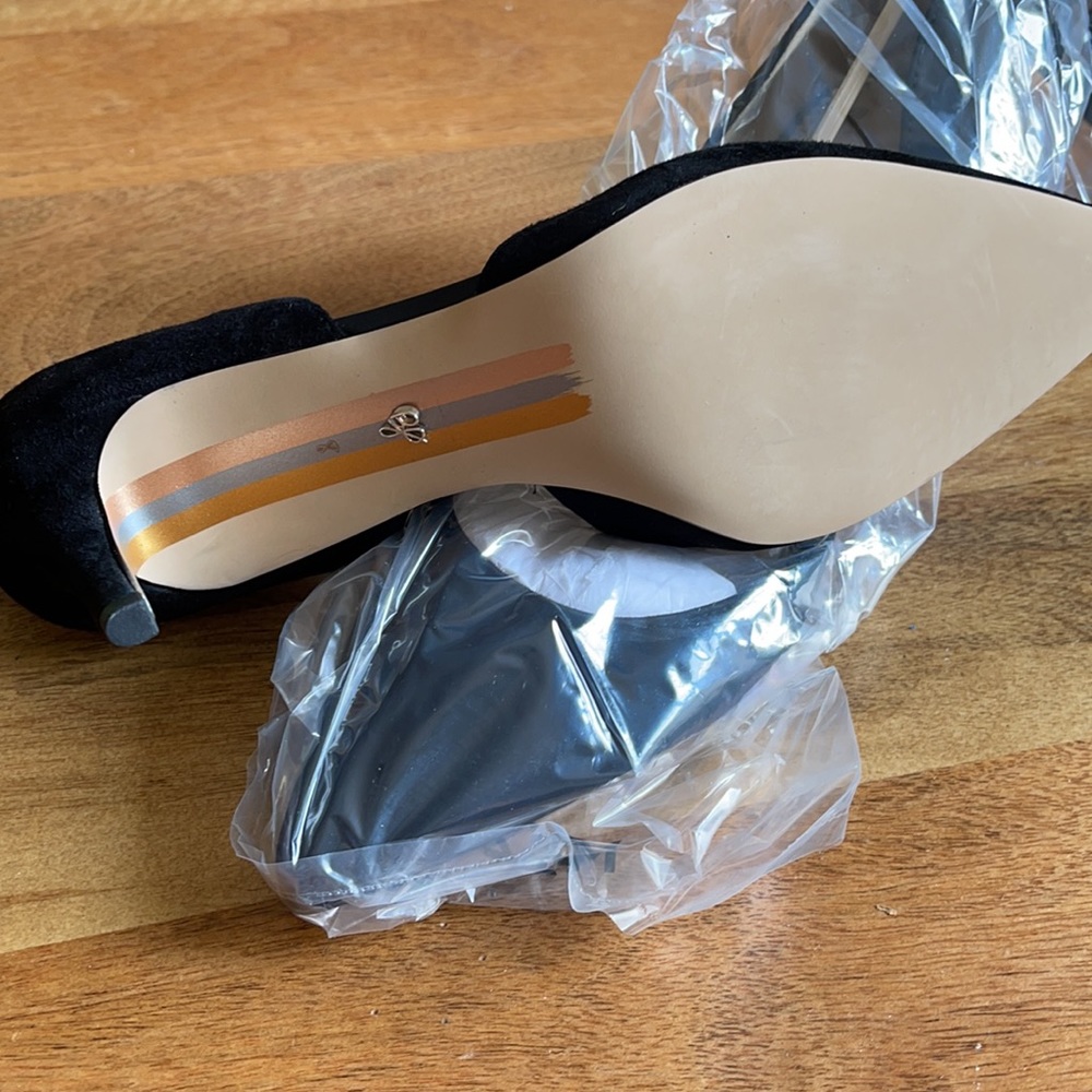 Sam Edelman - Picture 3 of 5